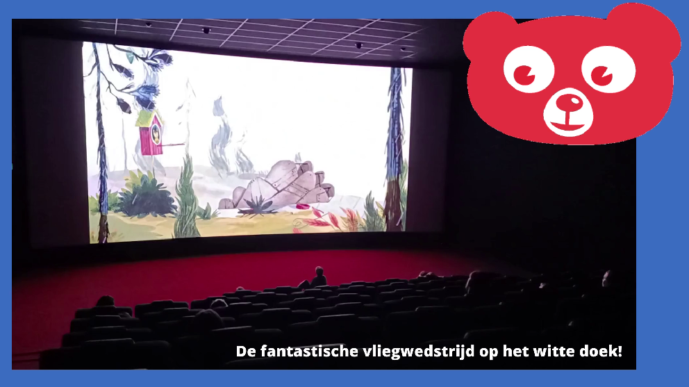 De fantastische vliegwedstrijd op het witte doek!